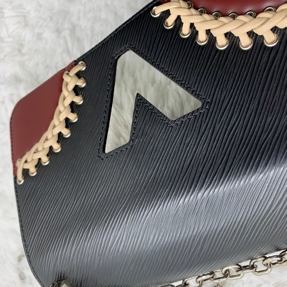 ❌SOLD❌Louis Vuitton Epi Braided Twist MM bag - Picture 15 of 16